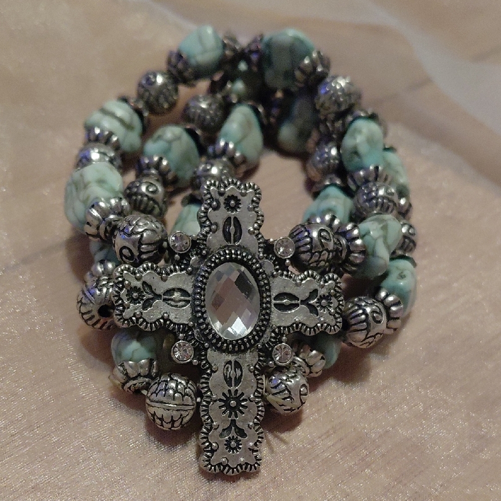 Silver and Turquoise Beaded Bracelet